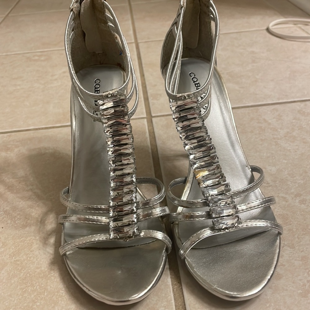 Like New Silver Gem Heels - Picture 2 of 6